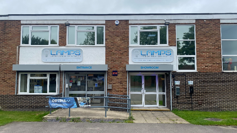 LAMPS Bicester branch - local EV charger supply & collection.